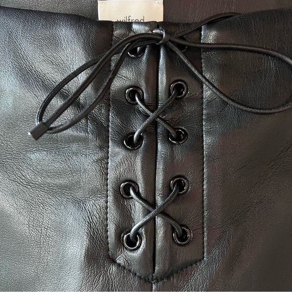 WIFRED | Black boxer style front tie high waisted Aritzia vegan leather pants - Picture 5 of 16